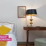 Elegante E Raffinato In Zona Crocetta